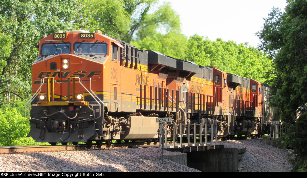 BNSF 8035